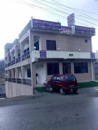 Awais Hotel And Restaurant Rawlakot