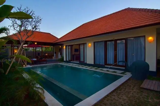 The Awan Villas - Havuz