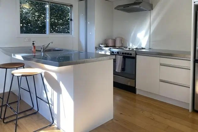 Awesome Mt Eden 1BR Unit - Wifi-Carpark - Mutfak