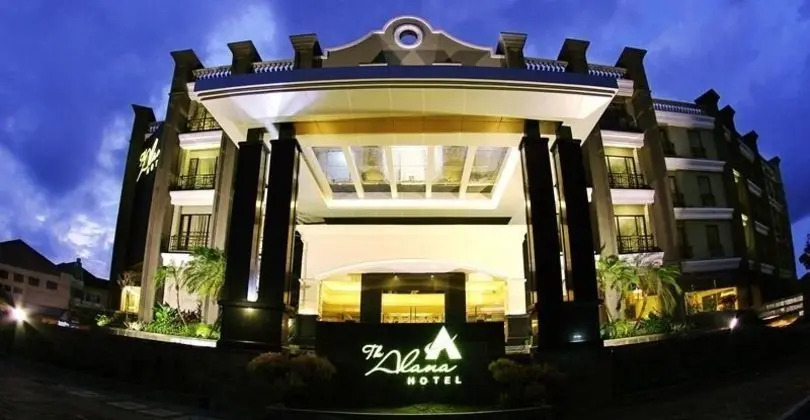 The Axana Hotel Padang