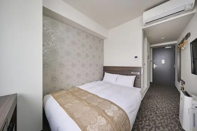 HOTEL AXIA INN SAPPORO SUSUKINO - Oda