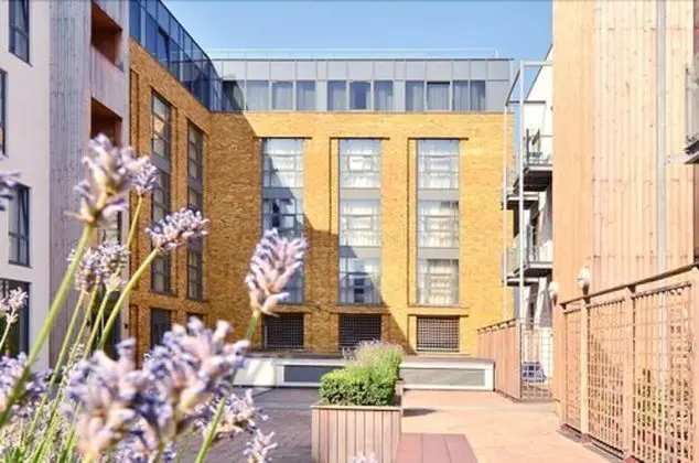 Axiom Park Hotel