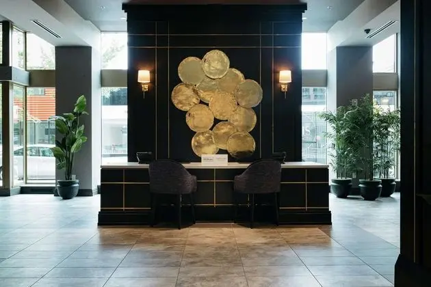 The Axis Hotel Moline,Tapestry Collectionby Hilton - Lobi