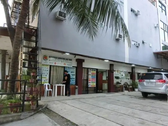 Axis Pension Hotel - Dış Mekan