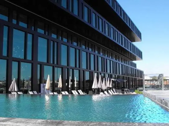 Axis Viana Business & Spa - Havuz