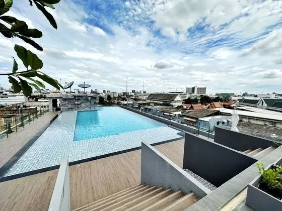Ayathorn Bangkok - Havuz