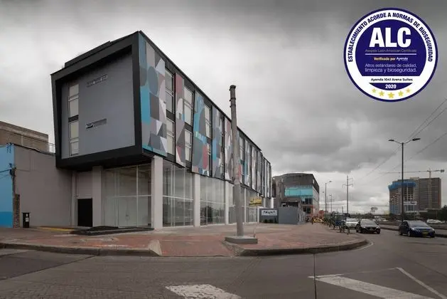 Ayenda 1041 Arena Suites