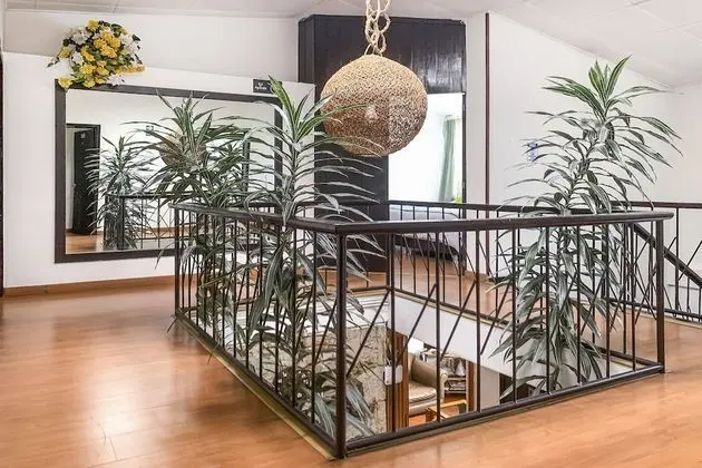 Ayenda 1080 Bogotá Alpes Castellana