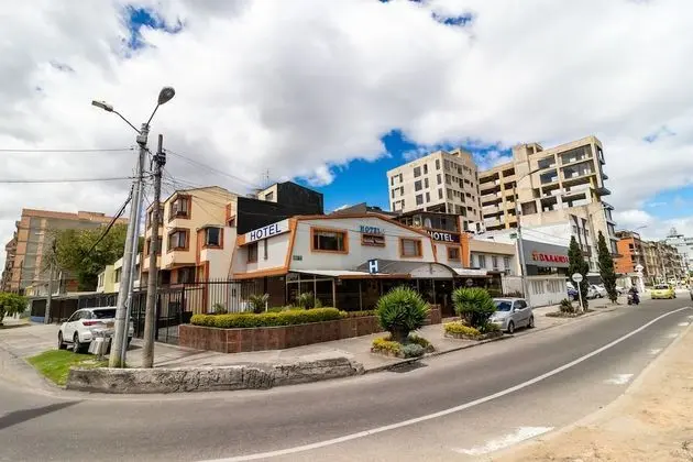 Ayenda 1087 La Estación