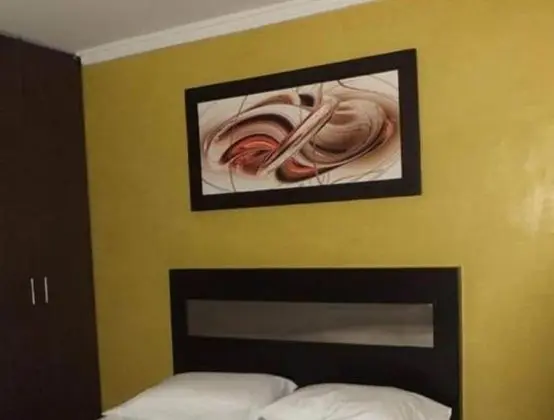 Ayenda 1225 Hotel Praga Medellin - Oda