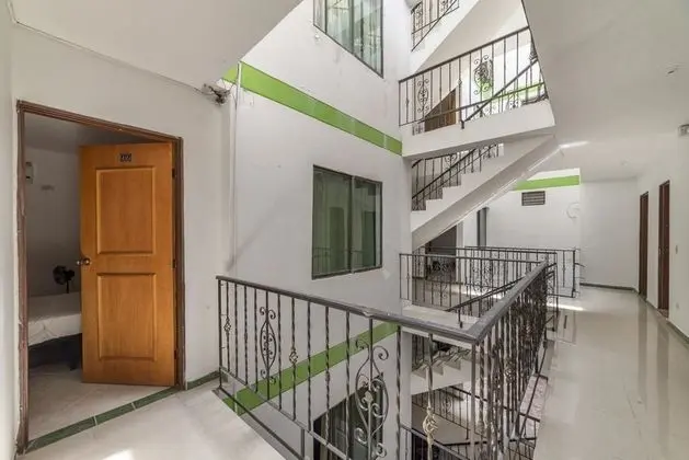Ayenda 1228 Balcones de la 70