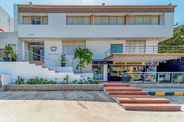 Ayenda 1310 Estefania Princess