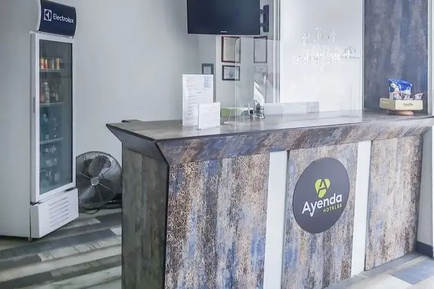 Ayenda 1423 Los Maderos