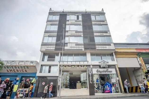 Ayenda 1910 Gold Plaza