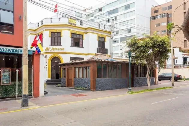 Ayenda El Monarca Miraflores