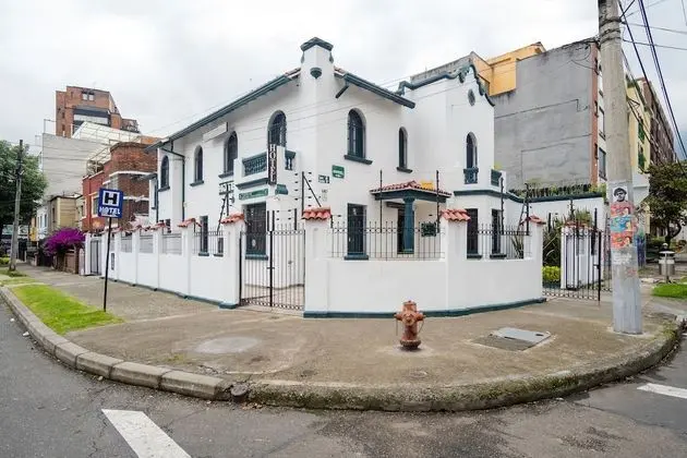 Ayenda La Tua Casa