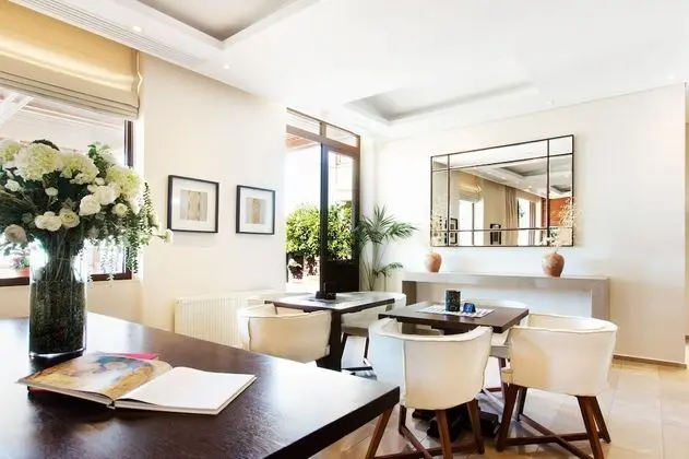 Ayia Marina Suites - Lobi