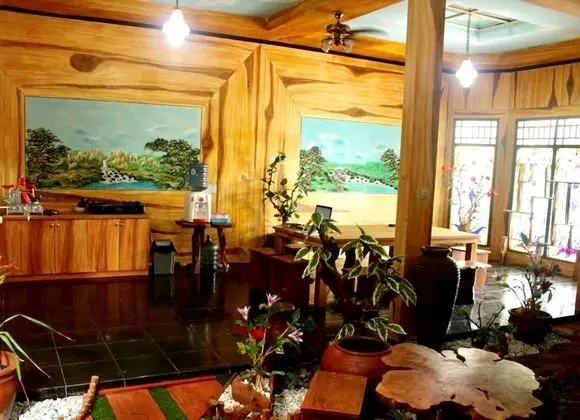 Ayodhya Garden Hostel Yogyakarta by HOM - Lobi