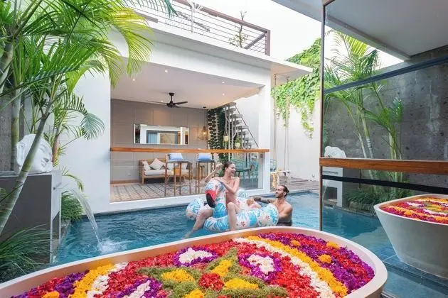 Ayona Villa