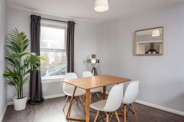 Ayr Retreat - Donnini Apartments - Oda Düzeni