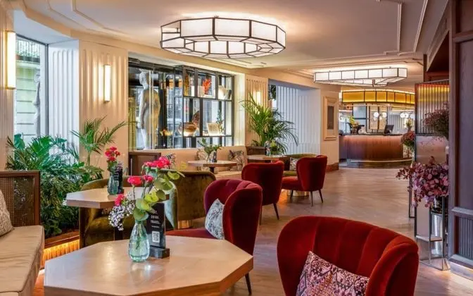 Ayre Hotel Astoria Palace - Lobi