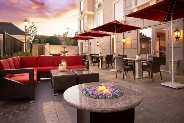 Ayres Hotel Fountain Valley