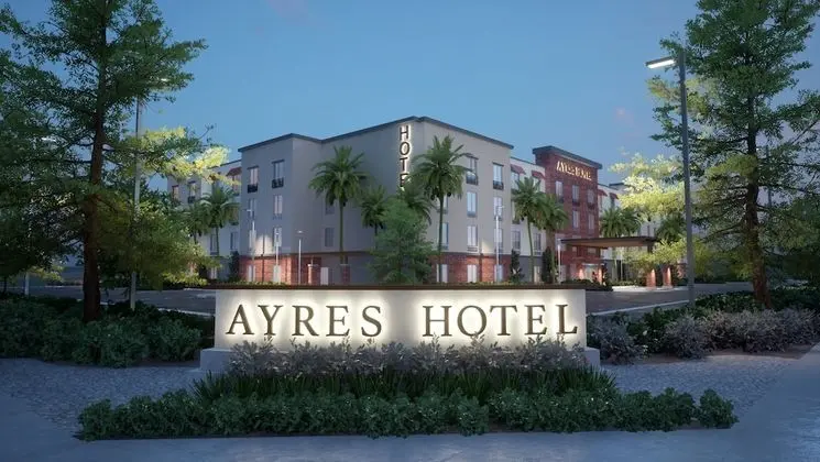 Ayres Hotel Rialto Fontana - 1