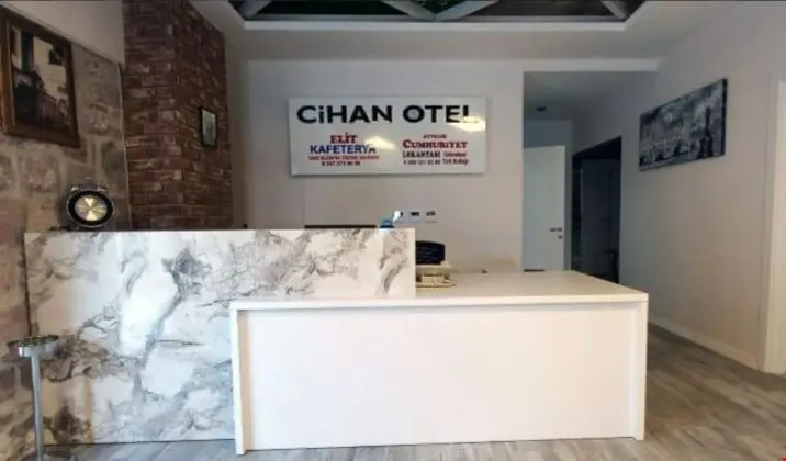 Ayvalik Cihan Otel - Genel