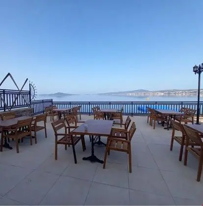 Ayvalik Cihan Otel - Genel