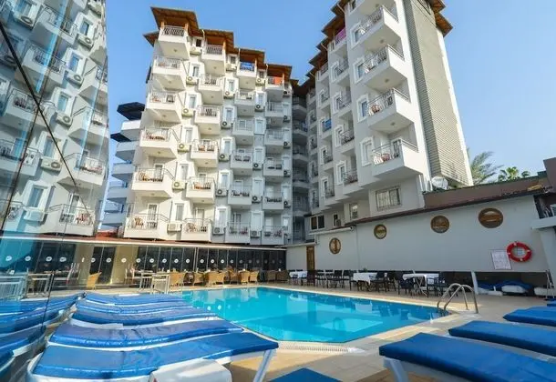 Azak Beach Hotel - Havuz