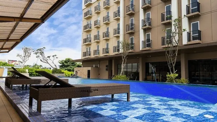 Azalea Suites Cikarang by Jayakarta Grup