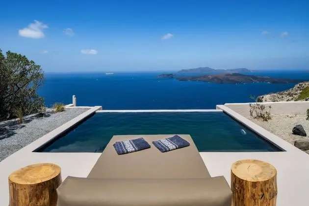 Azanti Suites