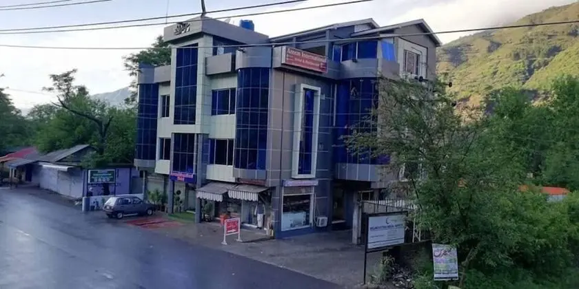 Azeem International Hotel And Restaurant - Dış Mekan