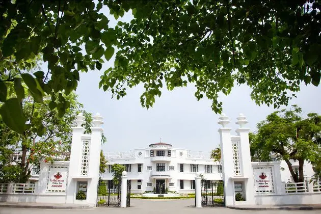AZERAI - La Residence Hue