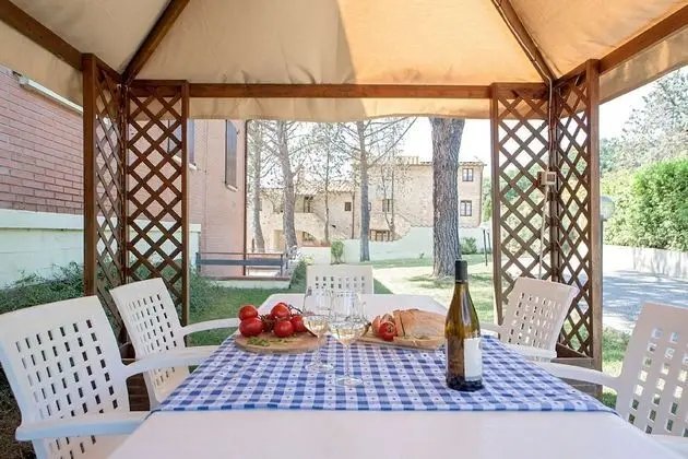 Azienda Agricola e Agriturismo Vallorsi - Yerinde Yemek