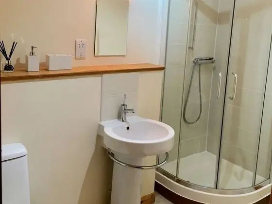 Azim and Suzis City Centre Apartment Inverness - Banyo Tipleri
