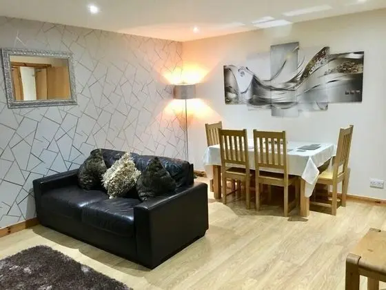 Azim and Suzis City Centre Apartment Inverness - Yerinde Yemek