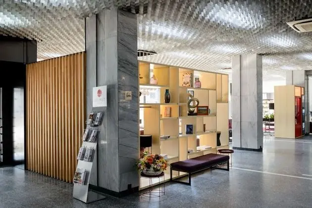 AZIMUT Hotel Siberia - Lobi