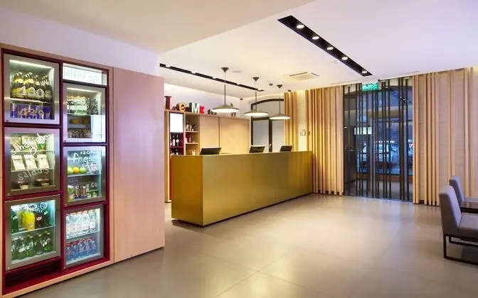 AZIMUT Hotel Tulskaya Moscow - Lobi