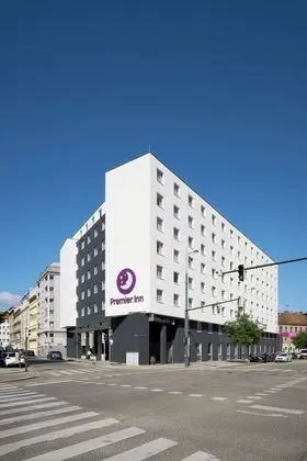 Azimut Hotel Wien - Dış Mekan