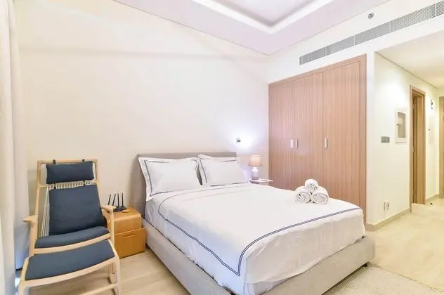 Azizi Studio Apt with Burj Khalifa View - Oda Düzeni