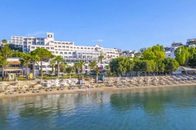 Azka Hotel - 2