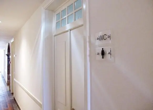 Azores Youth Hostels - São Miguel - İç Mekan