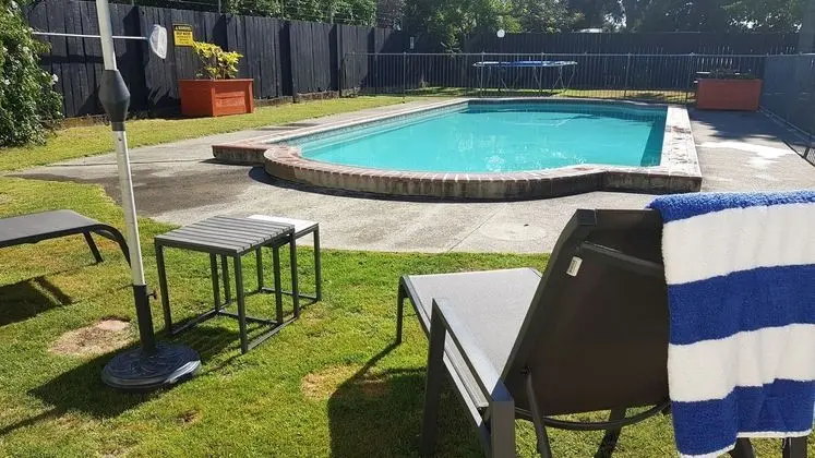AZTEC MOTEL