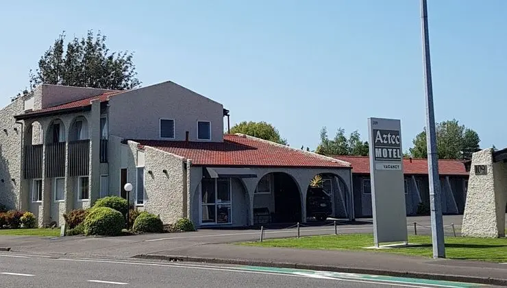 AZTEC MOTEL