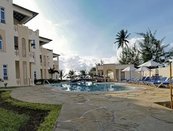 Azul Margarita Beach Resort - Havuz