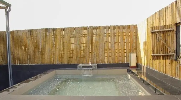 Azumaya Hai Ba Trung 1 Hotel - Havuz