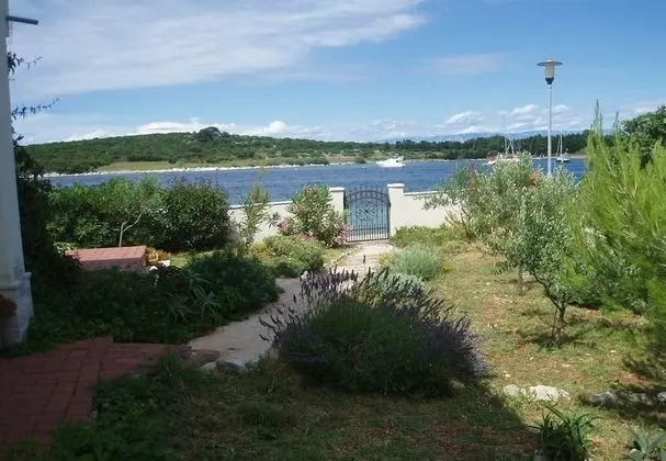 Azur - 10 m From sea - SA2