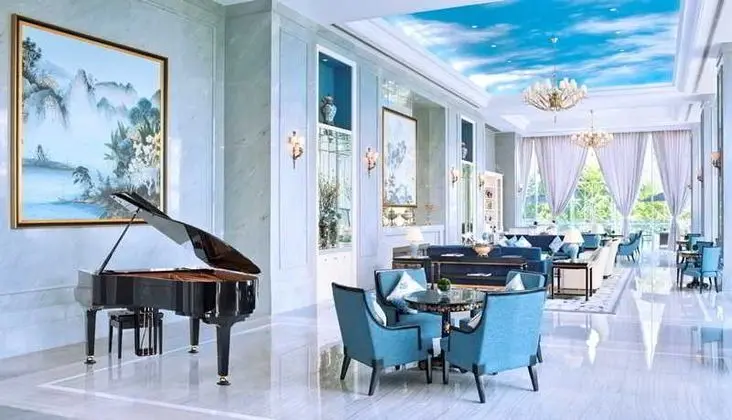 The Azure Qiantang,a Luxury Collection Hotel
