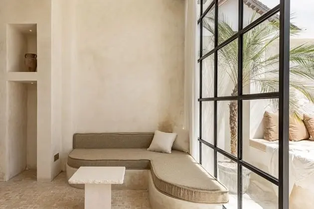 Azure suites 1 Luxe & Unique Honeymoon Villa - İç Mekan